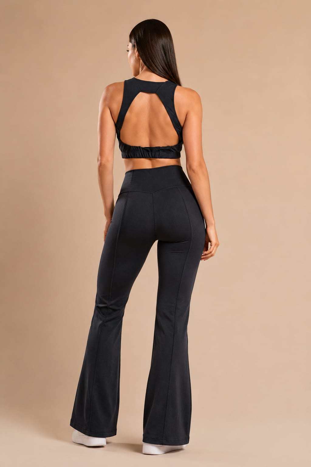 Conjunto Fitness Top ALÇA Única + Legging Flare  Legging Peças com Detalhes em Elástico Zero Transparência